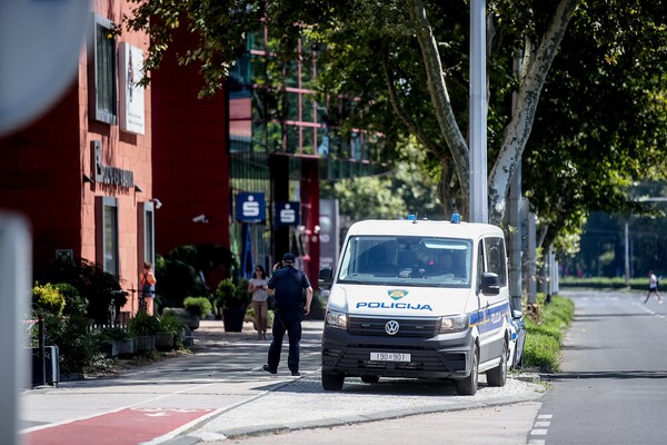 Η αποστολή της ΑΕΚ έφτασε στο Ζάγκρεμπ - Συνοδεία αστυνομικών στο ξενοδοχείο