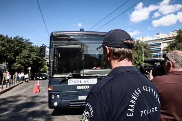 Οπαδική βία: Σήμερα οι προτάσεις των διευθυντών της ΕΛ.ΑΣ. για τα μέτρα