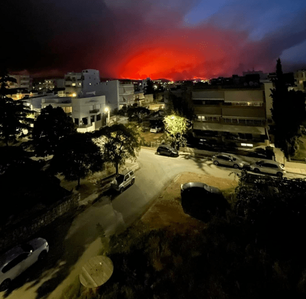 Φωτιά στην Αλεξανδρούπολη: Νέο μήνυμα από το 112- Εκκενώνεται κι άλλη περιοχή