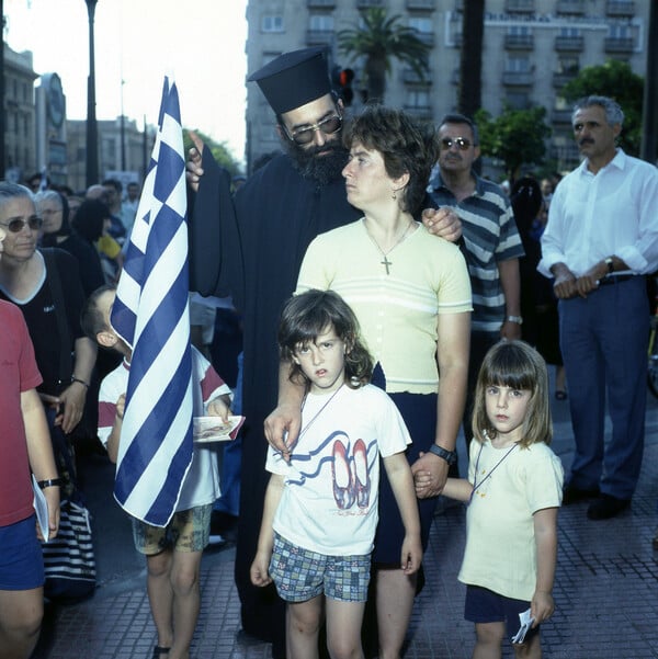 Η μάχη των ταυτοτήτων