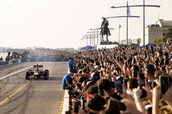 Το RED BULL SHOWRUN BY ALUMIL έγραψε ιστορία