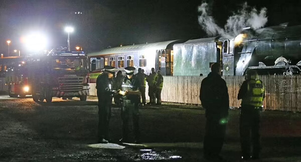 Σύγκρουση τρένων σε σιδηροδρομικό σταθμό στη Σκωτία - 2 σοβαρά τραυματίες