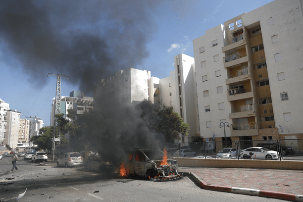 Κάτοικος Ιερουσαλήμ: Κουκουλοφόροι Παλαιστίνιοι έχουν μπει σε παραμεθόριες πόλεις του Ισραήλ