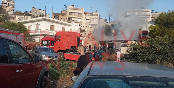 Ηράκλειο: Φωτιά σε αποθήκη στην περιοχή Κατσάμπας