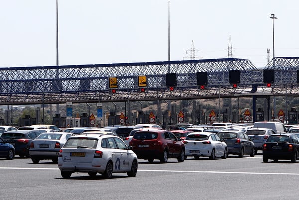 Αυξημένα τα μέτρα της Τροχαίας ενόψει 28ης Οκτωβρίου