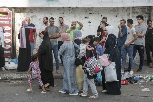 Ο ισραηλινός στρατός καλεί τους Παλαιστίνιους να πάνε στο νότιο τμήμα της Λωρίδας της Γάζας