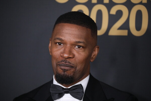 Μήνυση στον Jamie Foxx για σεξουαλική επίθεση σε εστιατόριο της Νέας Υόρκης