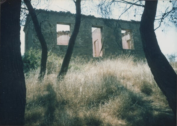 Η Ρένα Παπασπύρου και η μαγεία της ύλης