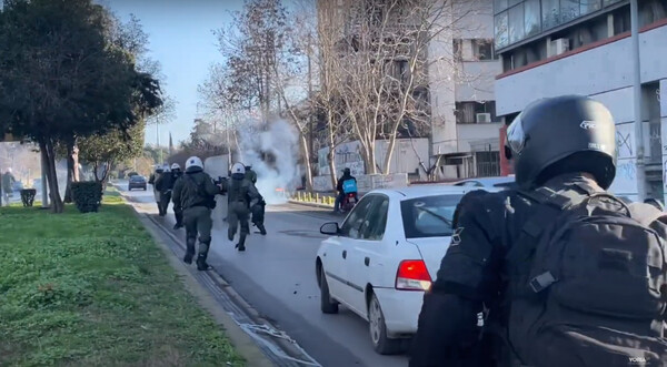 Θεσσαλονίκη: Επεισόδια και μολότοφ στο πανεκπαιδευτικό συλλαλητήριο