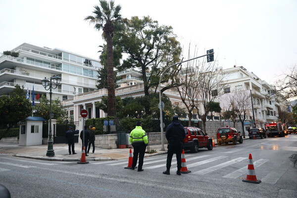 Φωτιά σε βοηθητικό χώρο του Μεγάρου Μαξίμου