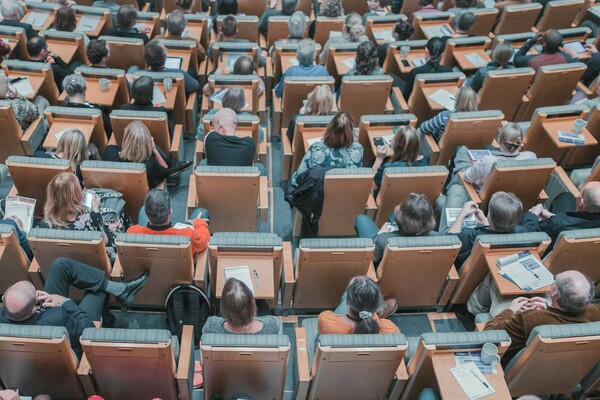 Κάθε χρόνος παραπάνω στο σχολείο ή στο πανεπιστήμιο βελτιώνει το προσδόκιμο ζωής