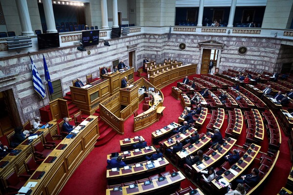 Ομόφυλα ζευγάρια: Σχεδόν 130 βουλευτές αναμένεται να λάβουν το λόγο!