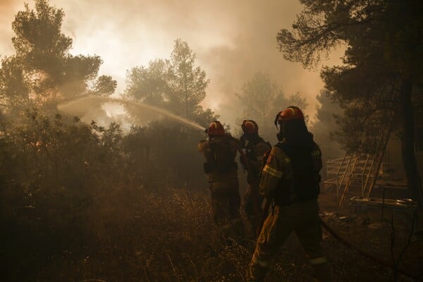 Σε ετοιμότητα υψηλού κινδύνου εκδήλωσης πυρκαγιών οι Αρχές για το επόμενο τριήμερο