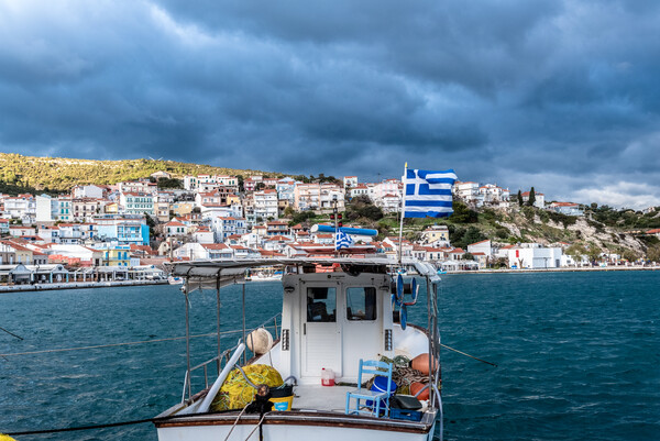 Τουρκάλα πήγε με γρήγορη βίζα στη Σάμο: Η αναμονή, τα προβλήματα και η σύγκριση διακοπών σε Ελλάδα και Τουρκία