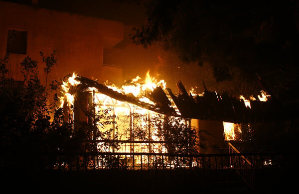 Φωτιά στο Μάτι: Το χρονικό της τραγωδίας με τους 104 νεκρούς