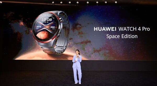 Η Huawei παρουσίασε νέα προϊόντα τεχνολογίας και wearables στο Ντουμπάι