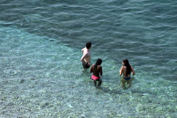 Καιρός: Ο υδράργυρος ξεπέρασε τους 38°C στην Κρήτη - Θερμοκρασία άνω των 30°C σε 108 περιοχές