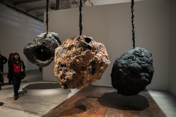 Η εξαιρετική περίπτωση της Phyllida Barlow