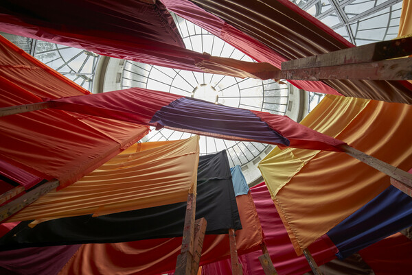 Η εξαιρετική περίπτωση της Phyllida Barlow