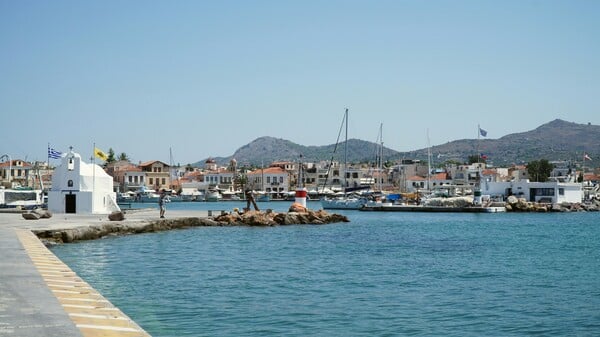 Times: Αυτά είναι τα 16 πιο «χαλαρωτικά» νησιά της Ελλάδας