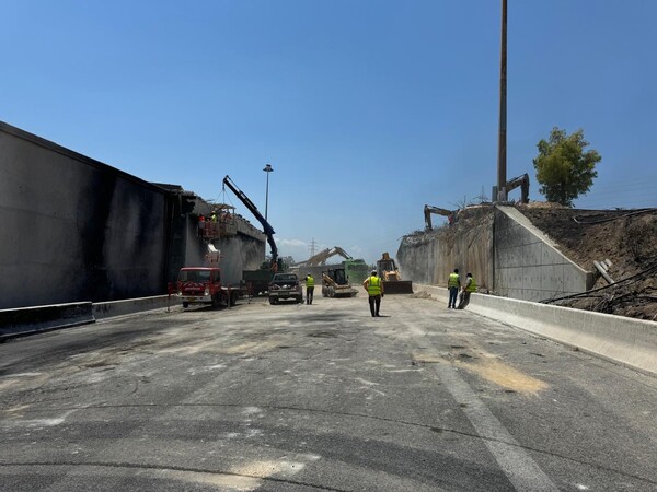 Αθηνών - Κορίνθου: Κατεδαφίστηκε η γέφυρα μέσα σε δύο 24ωρα