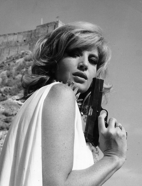 Η cult περσόνα της Μόνικα Βίτι στην ταινία «Modesty Blaise» του Τζόζεφ Λόουζι