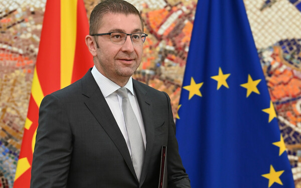 Βόρεια Μακεδονία: Η κυβέρνηση Μιτσκόσκι λαμβάνει απόψε ψήφο εμπιστοσύνης από τη Βουλή