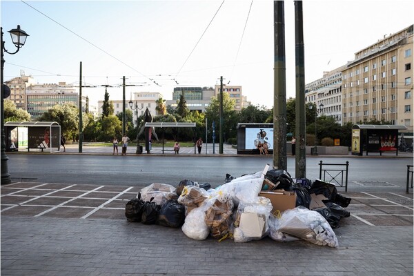 Η όχι τόσο «καθαρή και λαμπερή» Αθήνα του Χάρη Δούκα