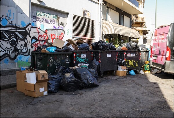 Η όχι τόσο «καθαρή και λαμπερή» Αθήνα του Χάρη Δούκα