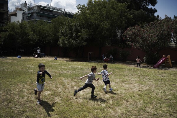 Βρεφονηπιακοί σταθμοί: Τουλάχιστον 20.000 αιτήσεις από την πρώτη ημέρα