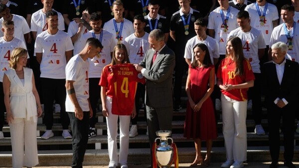 Euro 2024: Στο Βασιλικό Παλάτι οι Ισπανοί πρωταθλητές Ευρώπης