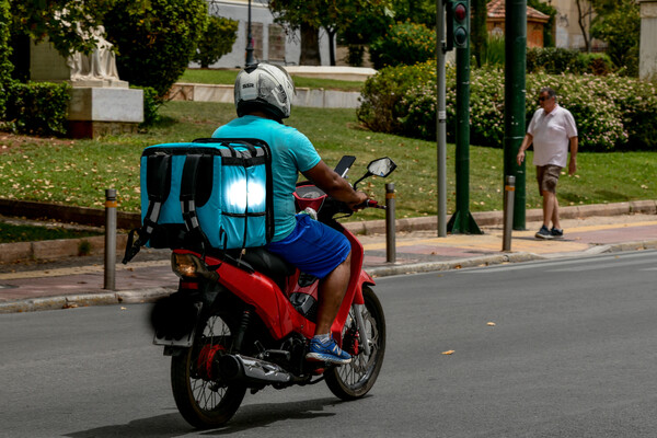 Κάυσωνας: Τι ισχύει για τα delivery σήμερα