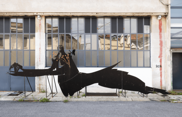 Ρήγματα σε Επαφή σε μια έκθεση στη Γόρτυνα