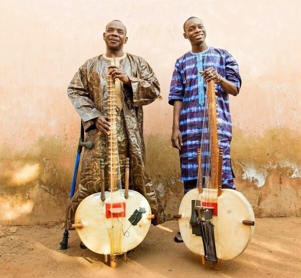 Toumani Diabaté: Ένας μεγάλος μουσικός από το Μαλί, που πέθανε πριν από λίγες μέρες 