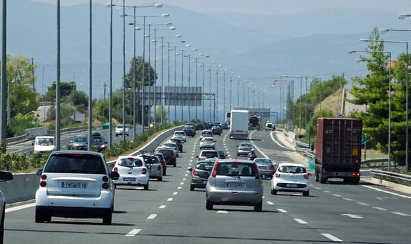 Επί ποδος η Τροχαία για την περίοδο του Δεκαπενταύγουστου- Έκτακτα μέτρα κυκλοφορίας