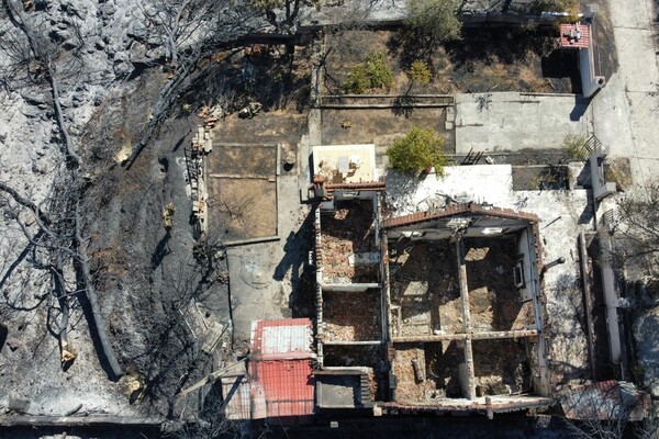 Φωτιά στην Αττική: Ξεκίνησε η διαδικασία αυτοψιών - Πού υποβάλλουν αίτηση οι πυρόπληκτοι