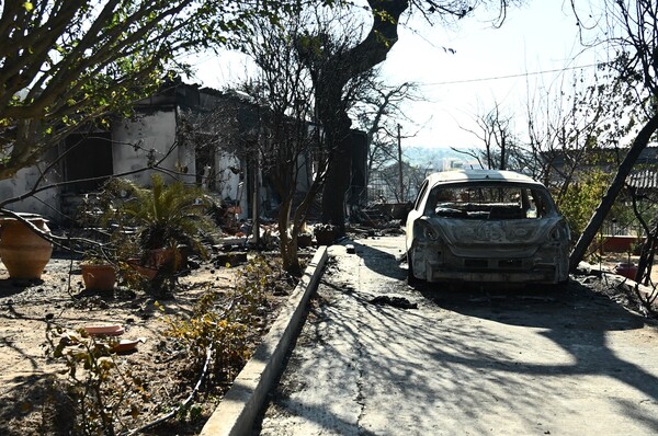 Η φωτιά στην Αττική έκαψε πάνω από 85.000 στρέμματα γης, λέει το Copernicus