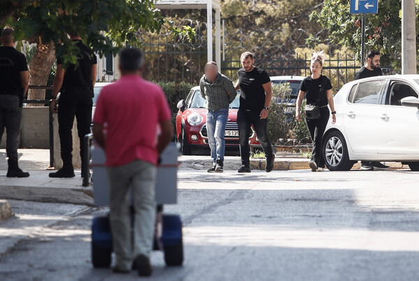 Κολωνός: Προφυλακίστηκε ο 44χρονος κατηγορούμενος για τον βιασμό 16χρονης