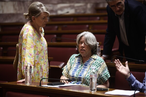 Λινού: Δεν παραιτούμαι από βουλευτής, δεν θα παραδώσω την έδρα