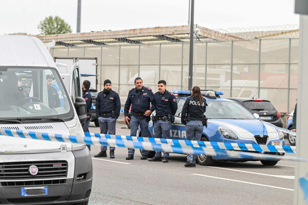 Ιταλία: Χωρίς κανένα κίνητρο σκότωσε ο 17χρονος όλη του την οικογένεια