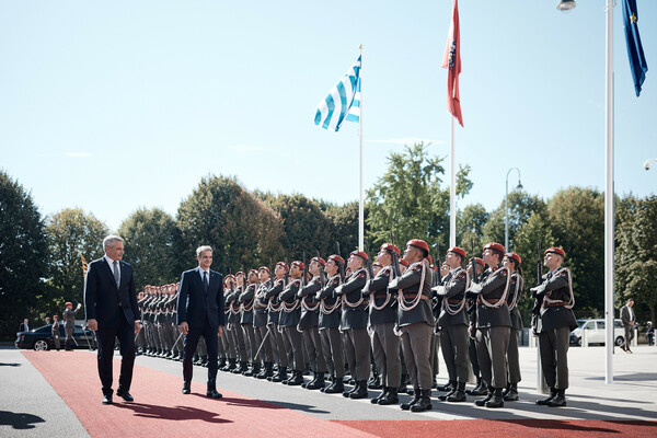 Μητσοτάκης: Δεν μπορεί η Ελλάδα να έχει πιο ευνοϊκό πλαίσιο προστασίας για τους πρόσφυγες από ό,τι για τους Έλληνες