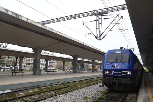 Hellenic Train: Διακοπή ηλεκτροδότησης στο τμήμα μεταξύ Λάρισας - Ραψάνης