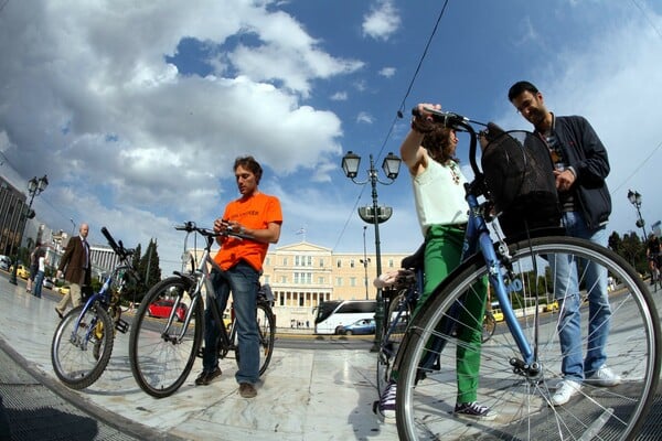 Αθήνα: Η βιώσιμη κινητικότητα ως εικονική πραγματικότητα