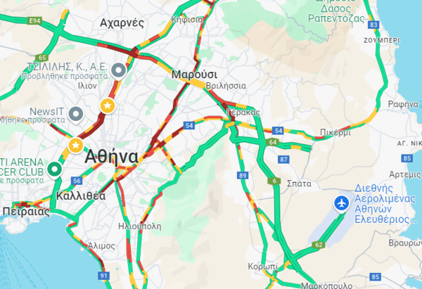 Η κίνηση στους δρόμους: Μποτιλιάρισμα σε Κηφισό, Κηφισίας και Αττική Οδό