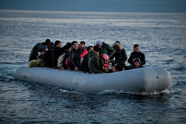 Γερμανία και Γαλλία ζητούν πανευρωπαϊκή συμφωνία με τη Βρετανία για το μεταναστευτικό