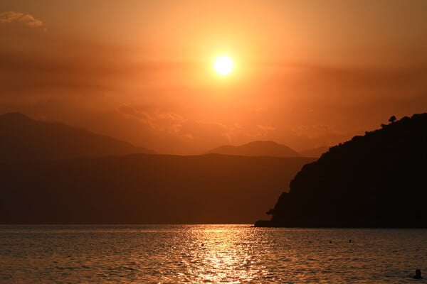 Πάνω από 1,5° C η αύξηση της επιφανειακής θερμοκρασίας των ελληνικών θαλασσών την τελευταία τριακονταετία