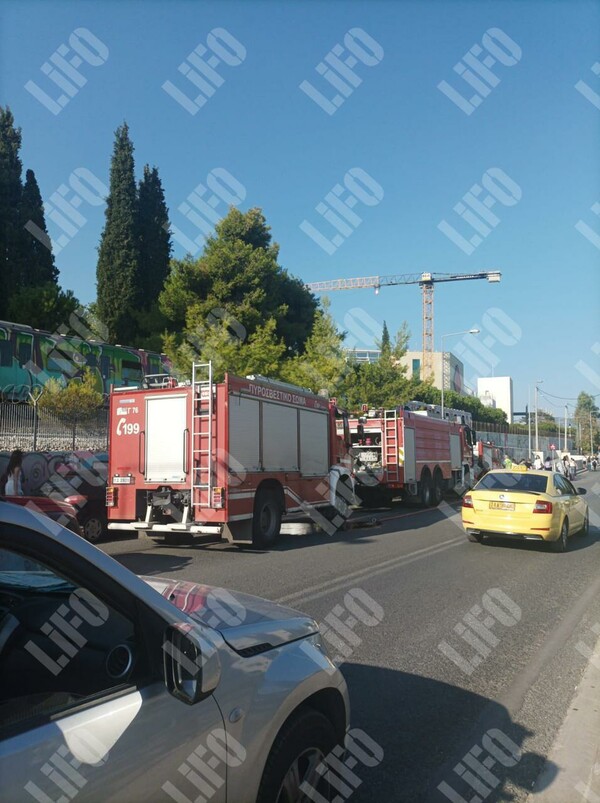 Φωτιά στις γραμμές του ΗΣΑΠ πριν την Κηφισιά - Ακινητοποιήθηκαν αμαξοστοιχίες