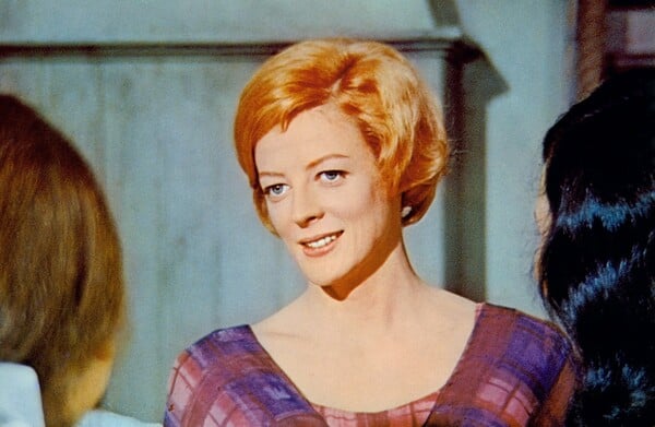 MAGGIE SMITH