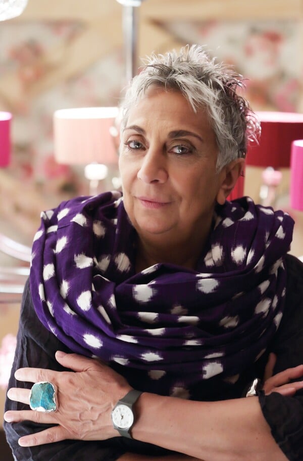 H θρυλική Ιταλίδα designer Paola Navone θέλει να ζήσει στην Αθήνα