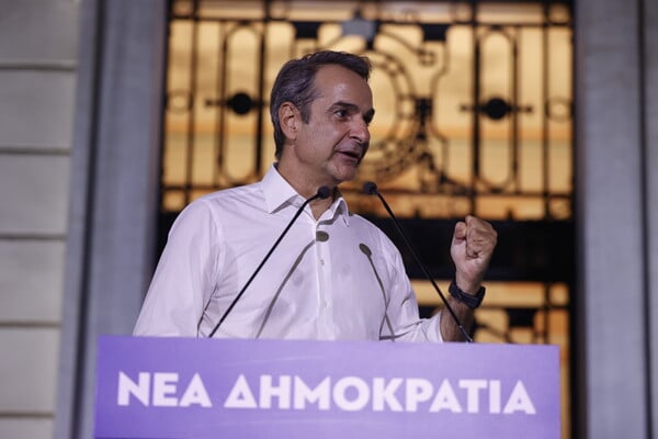 Μητσοτάκης από Ρηγίλλης: «Να χαρίσουμε στη ΝΔ τρεις συνεχόμενες κυβερνητικές θητείες»